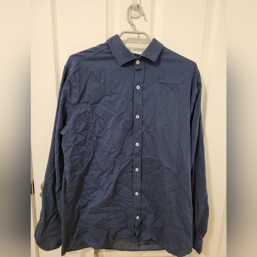 RW&CO. Men's Navy Casual Button-Down Shirt